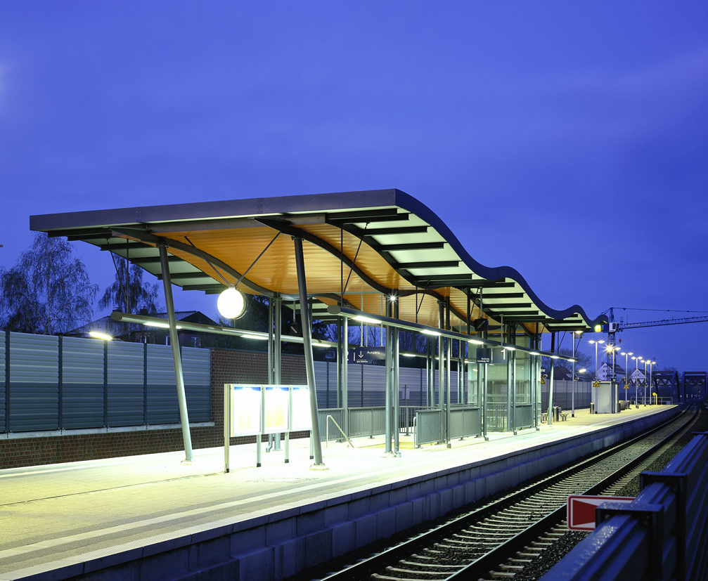 S-Bahn-Station Tonndorf (1)