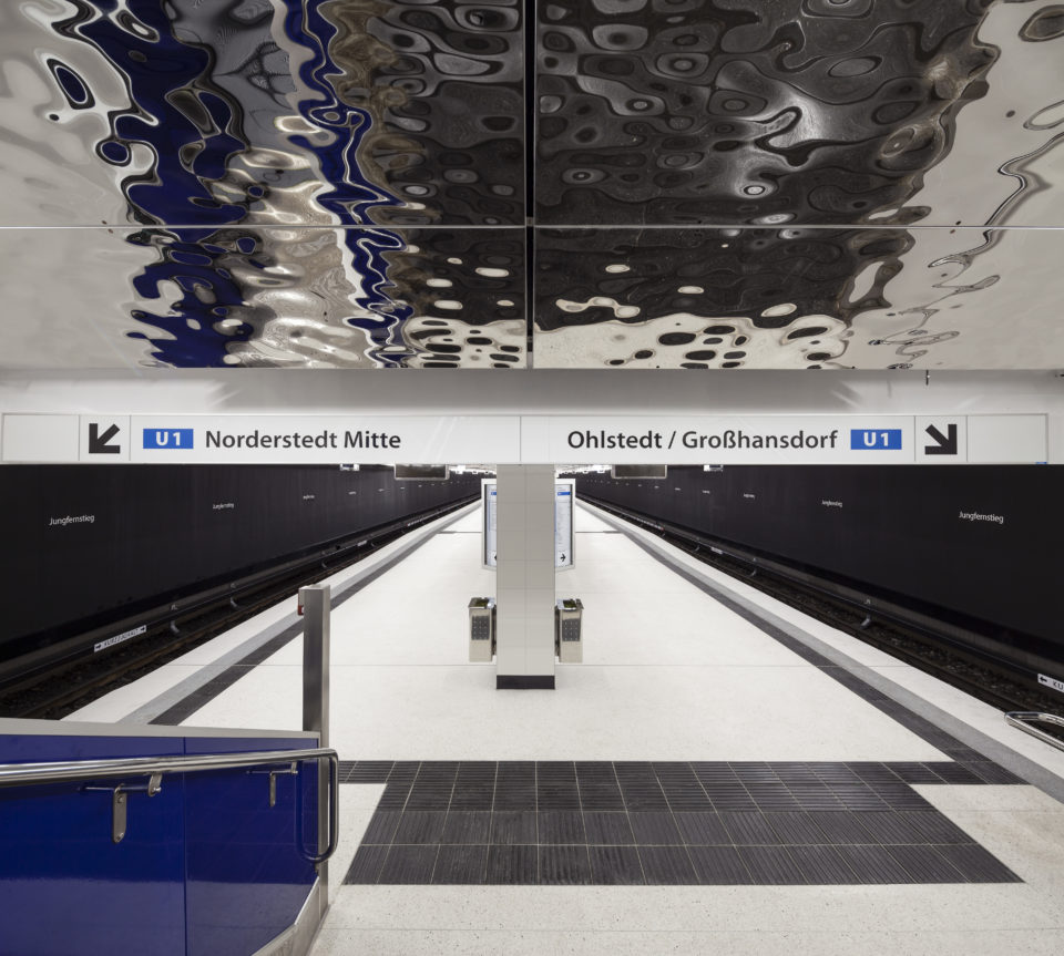 WRS U-Bahn Haltestelle Jungfernstieg U1 Umbau Bahnsteig Treppe