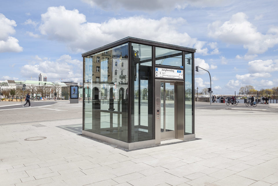 WRS U-Bahn Haltestelle Jungfernstieg U1 Umbau Aufzug Barrierefrei